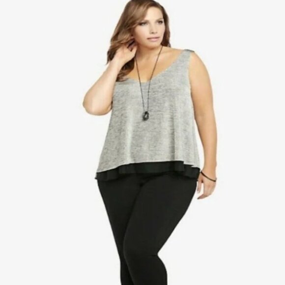 Torrid Tank Top Size 4X Gray V-Neck Flowy Stretch Black Mesh Lining Lined - Picture 2 of 15